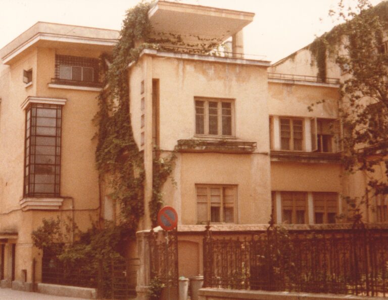 Casa copilăriei Lianei Șerbescu în 1983