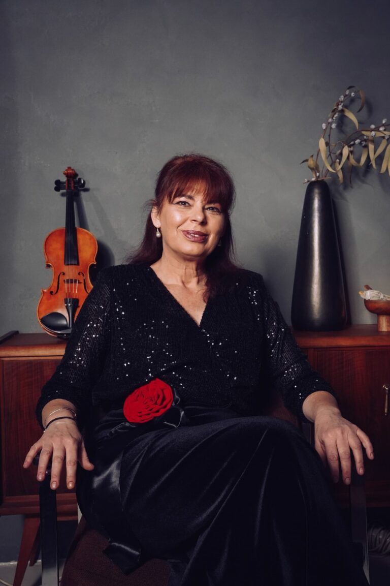 Ileana Ionești - vioară