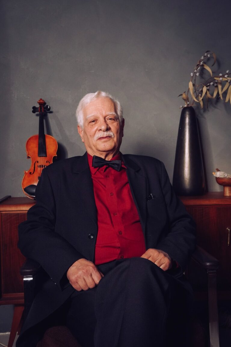 Teodor Chircu - violoncel