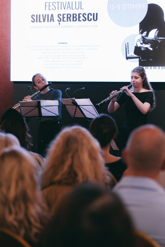 Flaut și oboi la recitalul #Aiciastat din cadrul Festivalului Silvia Șerbescu la Palatul Cesianu-Racoviță - Foto: Andrada Pavel