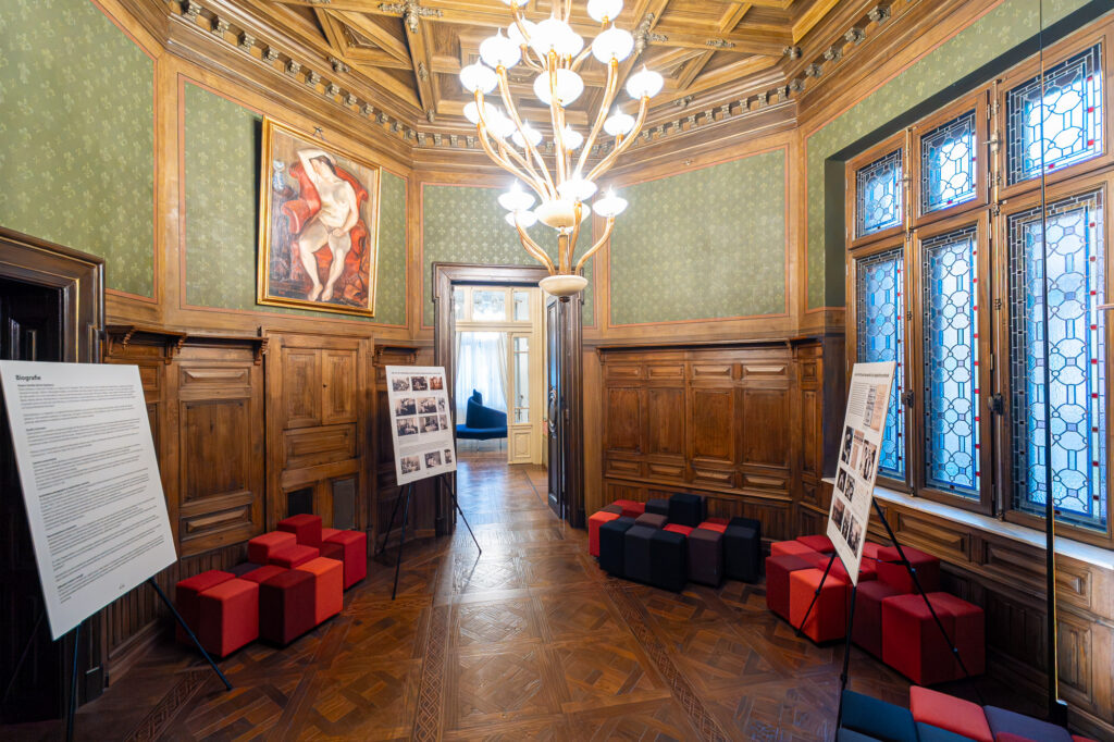 Expoziția "Universul Silviei Șerbescu" la Plan4 - Foto: Anca Arambașa