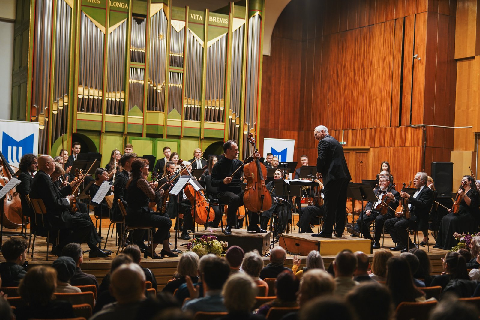 Concert simfonic Orchestra Inginerilor Petru Ghenghea sub bagheta dirijorului Andrei Iliescu la Conservator (UNMB) - Festivalul AICI A STAT - Ediția Silvia Șerbescu - credit foto Alex Damian