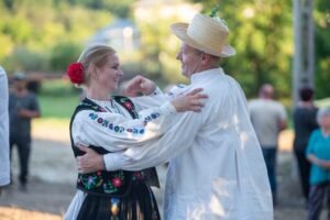 Asociația ARCHE_Cu Drag de patrimoniu @rina Leca _ Cristina Chira _ Anca Majaru _ HPhotography _ Ambulanta pentru Monumente Salaj _ Roland Vaczi _ Vasile Pop _ Monica Beldean_17