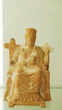 Statuetă descoperită la Histria - parte din muzeu